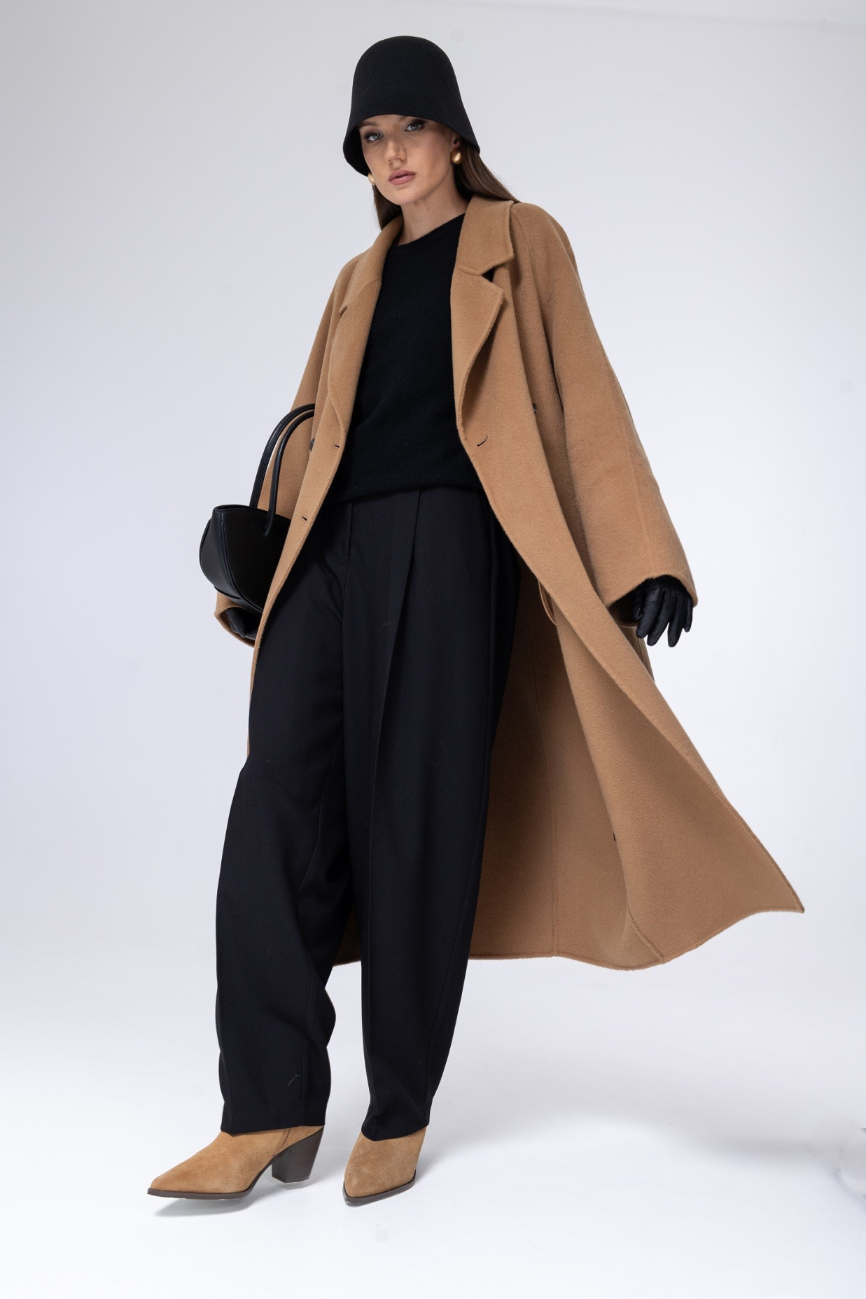 картинка 22109.ACW.0016S пальто женское из овечьей шерсти CAMEL от магазина Albana