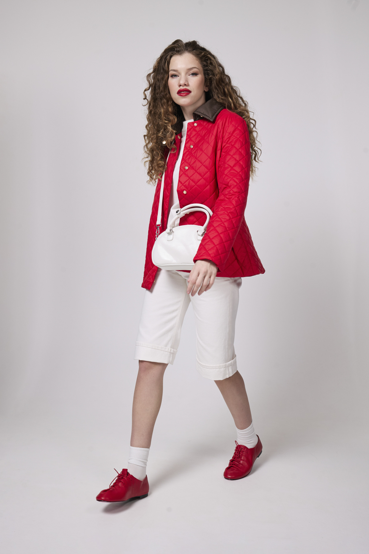 картинка 525.SS26.003 куртка женская RED от магазина Albana