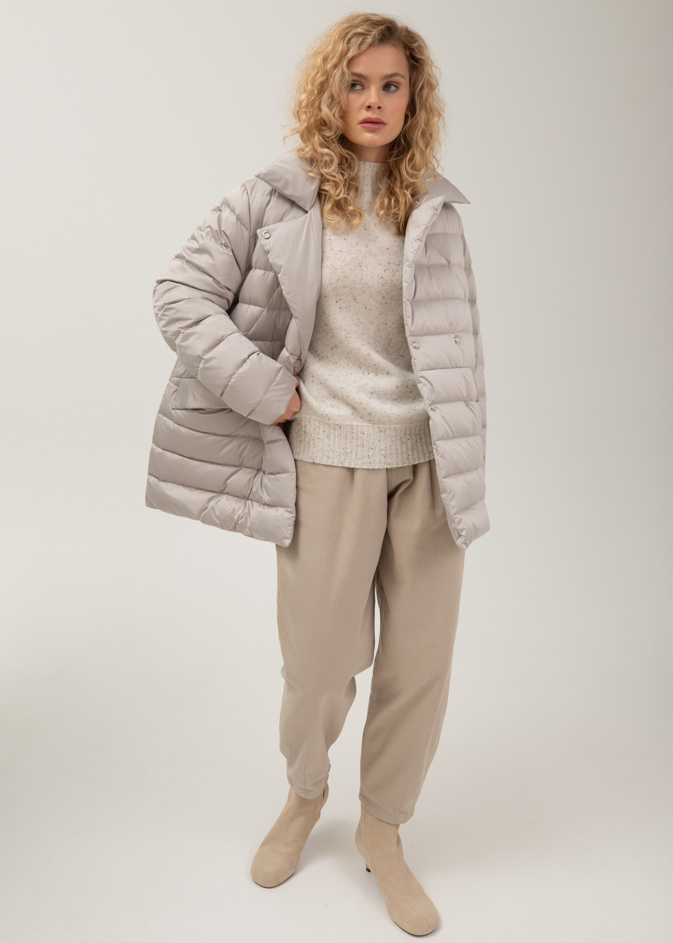 картинка 467.FW25.019S куртка женская SILVER от магазина Albana