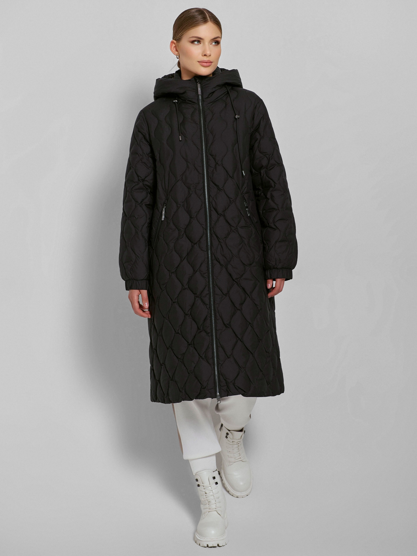 картинка 426.W24.001 пальто женское BLACK от магазина Albana