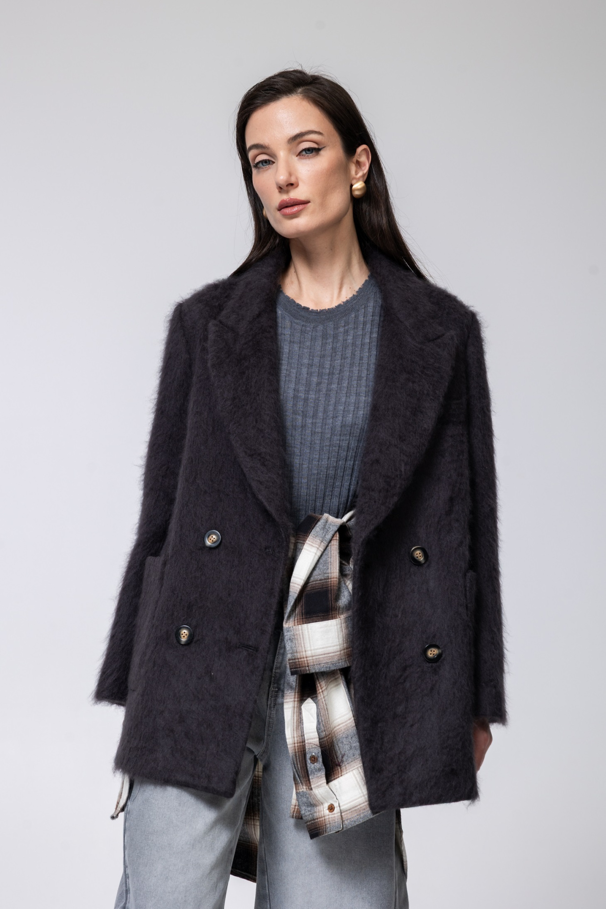 картинка 22102.ACW.0013S пальто женское из шерсти и шелка GRAY от магазина Albana