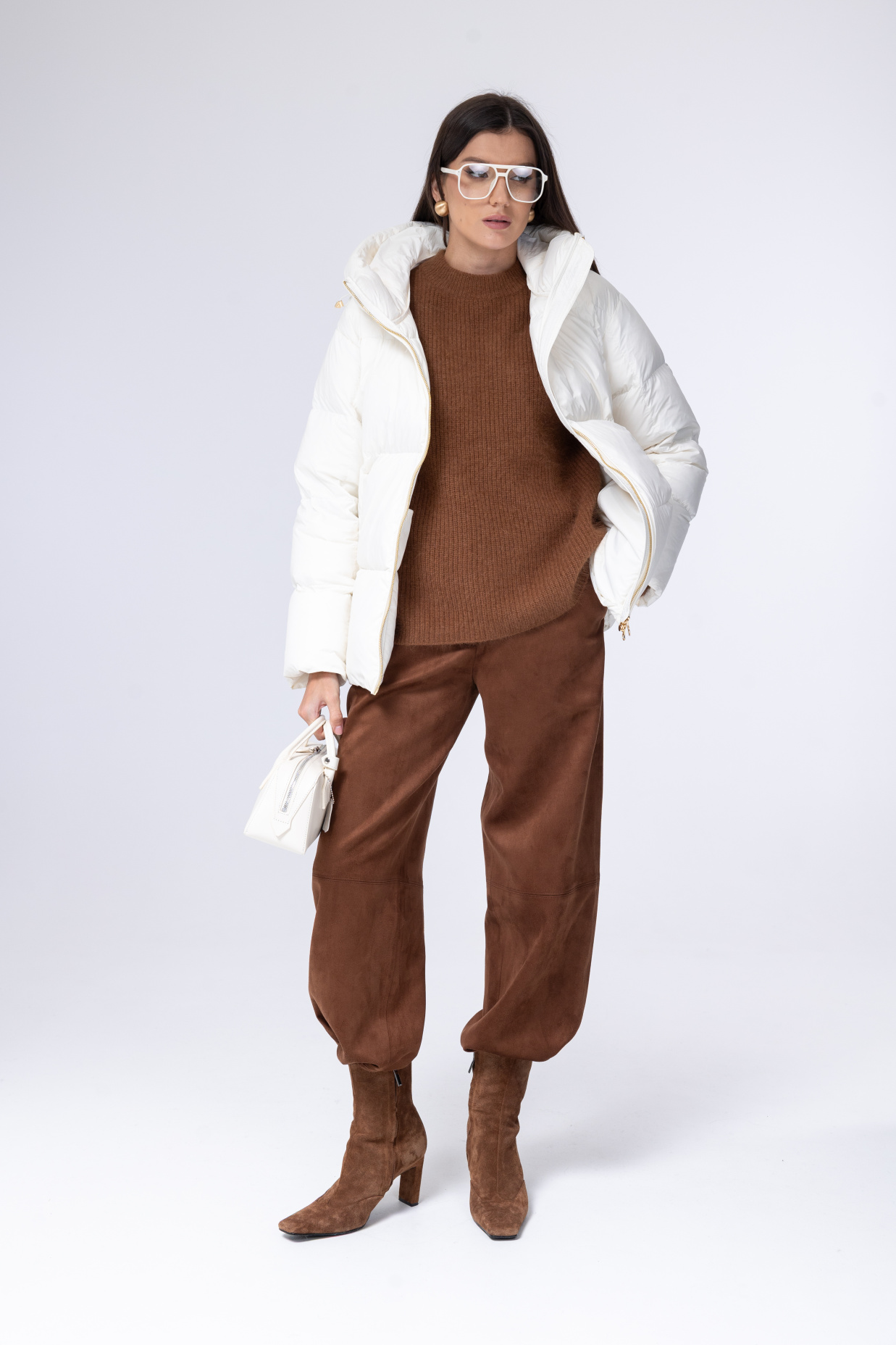 картинка 480.W25.002 куртка женская WHITE O'HARA от магазина Albana