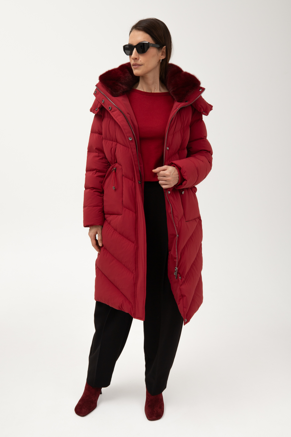 картинка 548.FWAA.003S пальто женское с мехом норка PASSION от магазина Albana