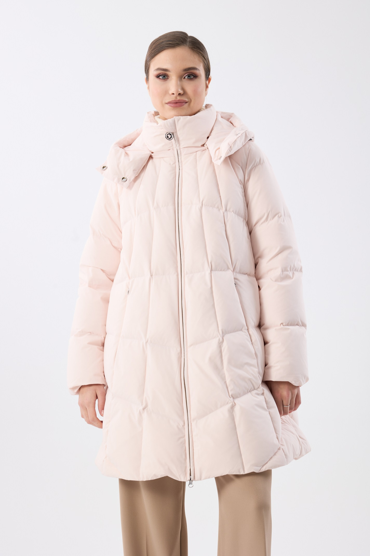 картинка 383.W24.002 куртка женская MORNI от магазина Albana