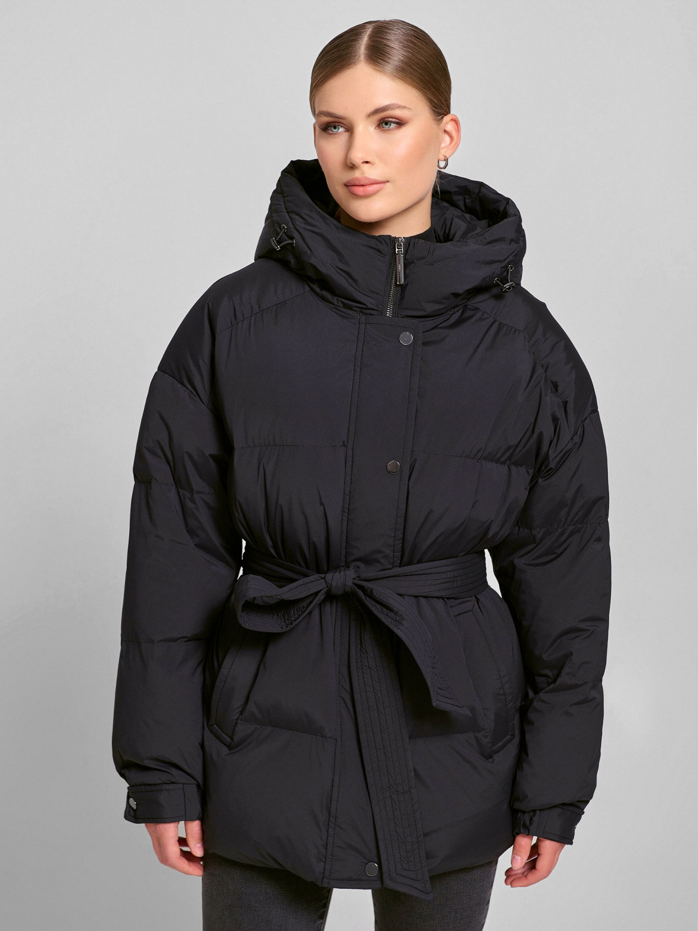 картинка 132.W24.001 куртка женская BLACK  от магазина Albana