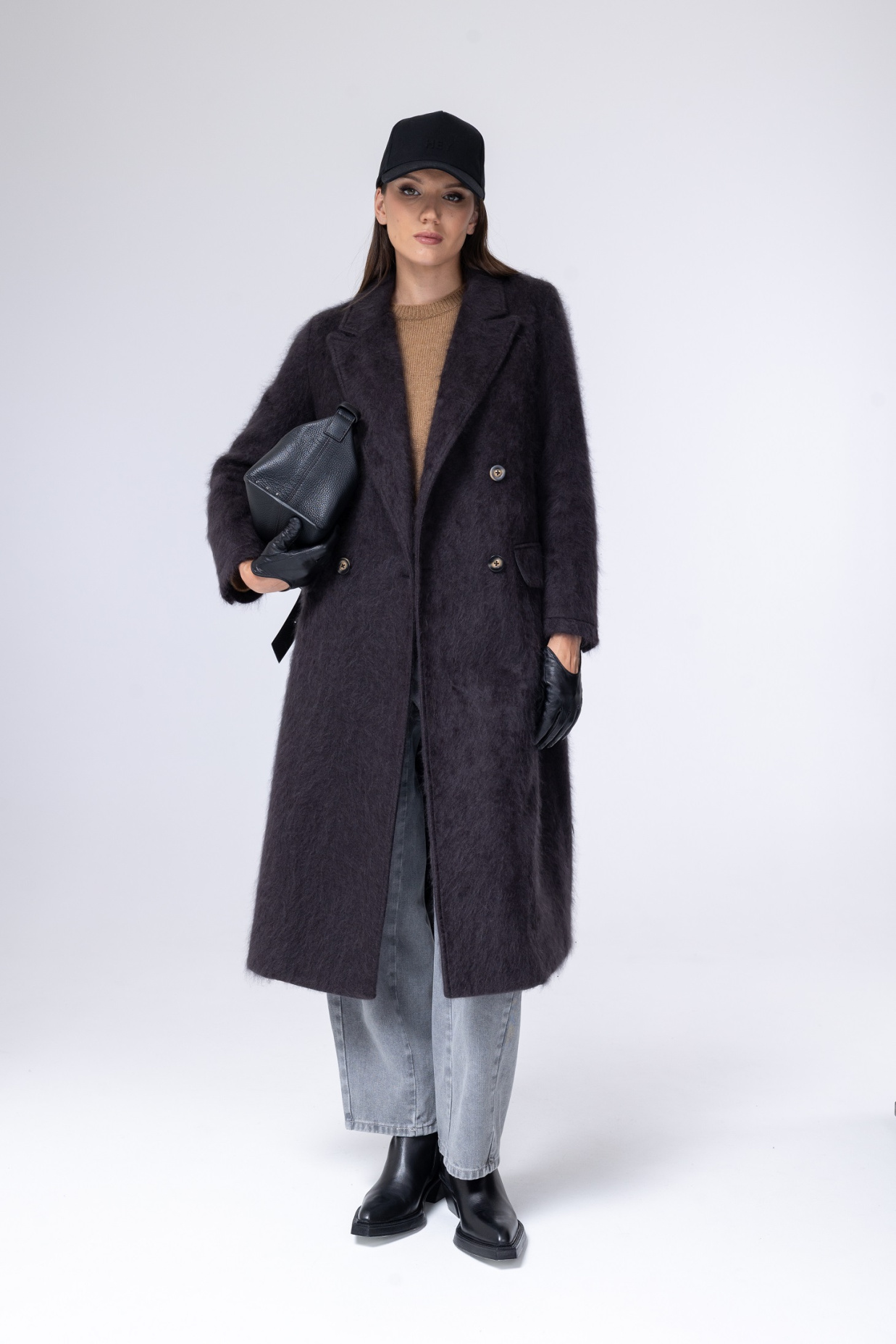 картинка 22103.ACW.0013S пальто женское из шерсти и шелка GRAY от магазина Albana