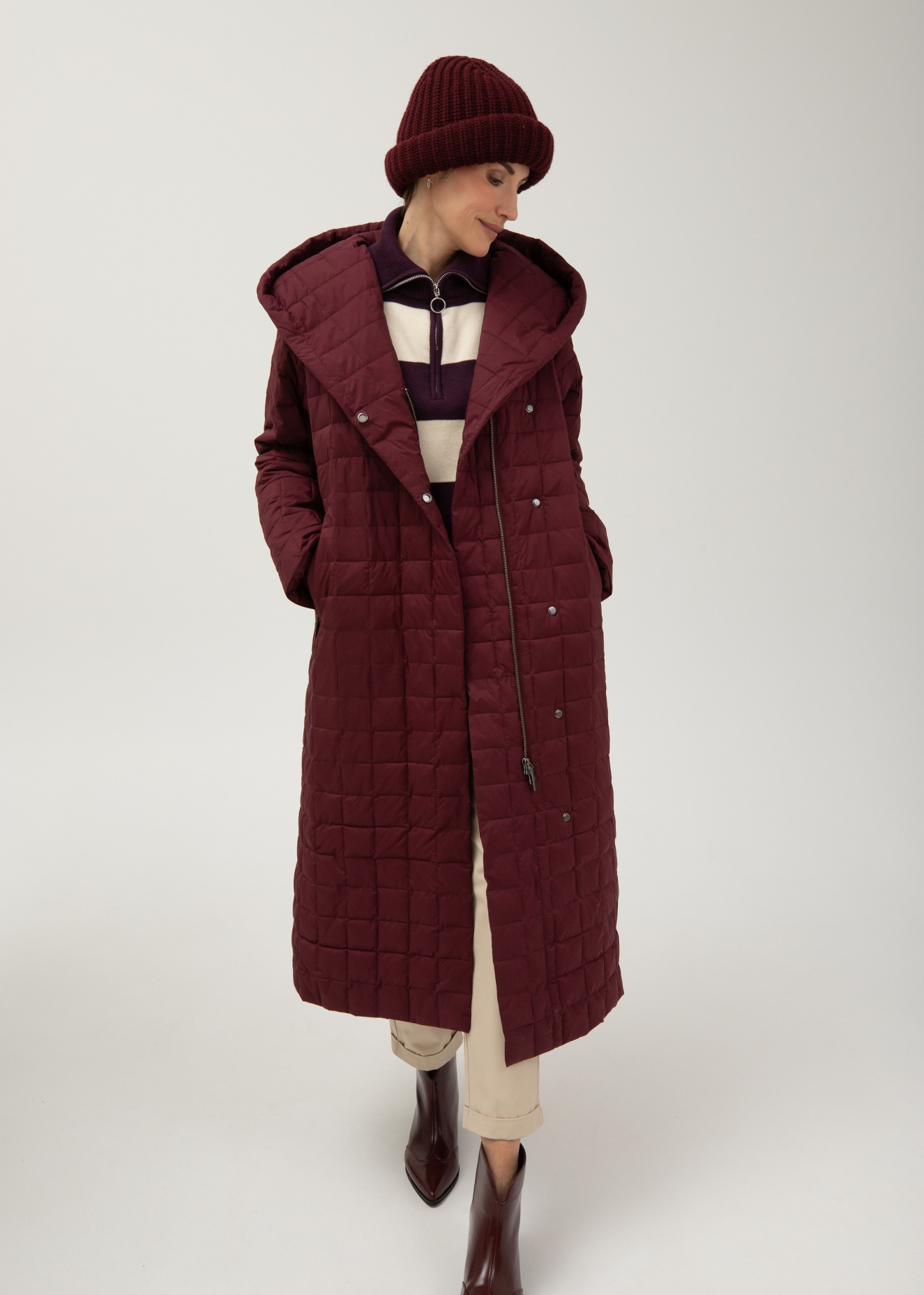 картинка 457.FW25.011S пальто женское BORDO от магазина Albana