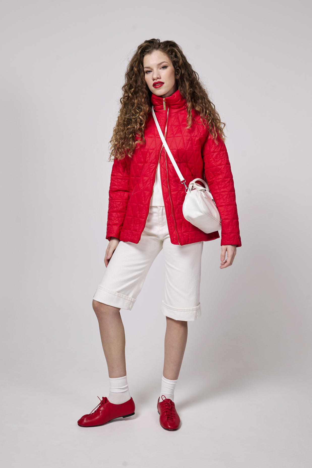 картинка 524.SS26.003 куртка женская RED от магазина Albana