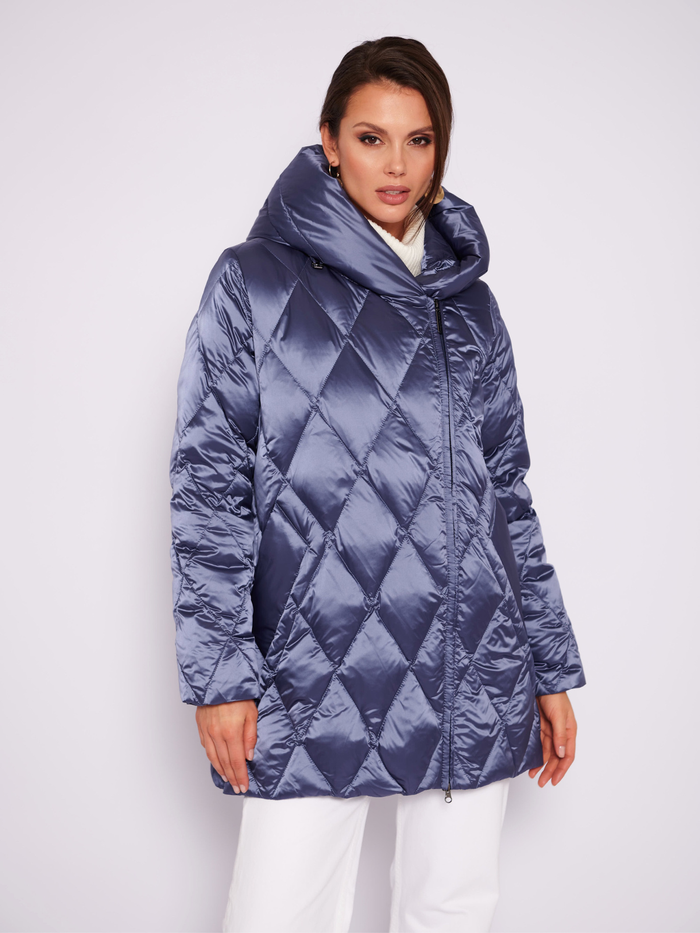картинка 110.W22.005 куртка женская BLUE от магазина Albana