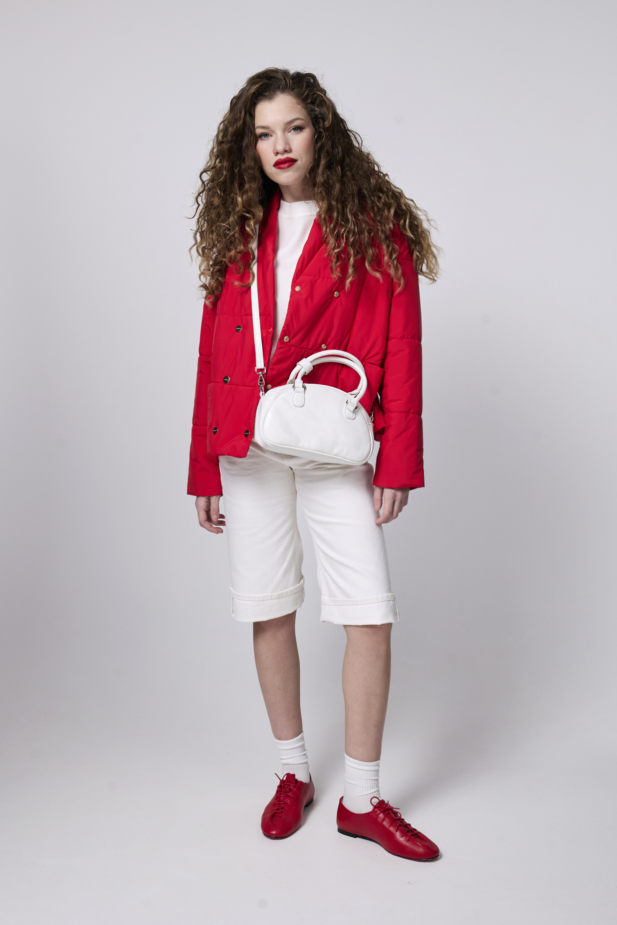 картинка 519.SS26.003 куртка женская RED от магазина Albana