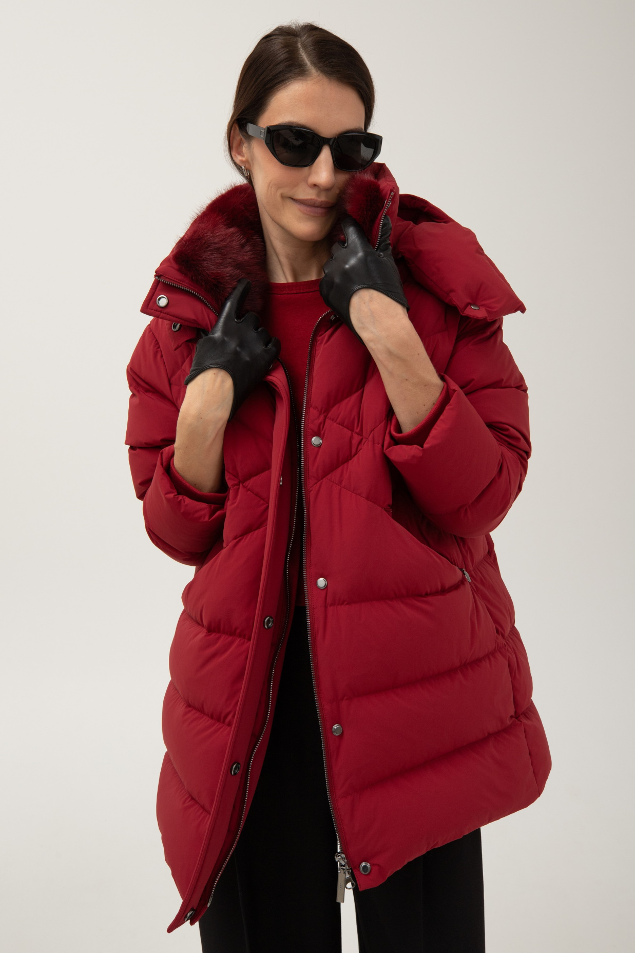 картинка 567.FWAA.003S куртка женская с мехом норка PASSION от магазина Albana