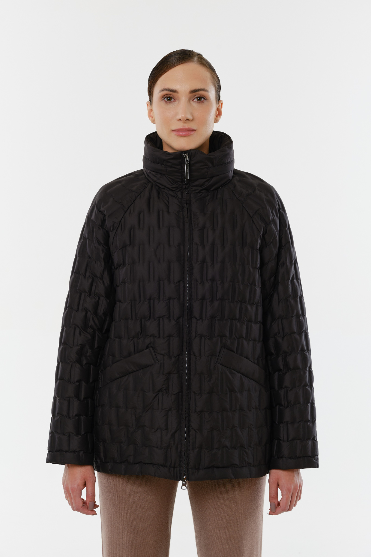 картинка 450.S25.001 куртка женская BLACK от магазина Albana