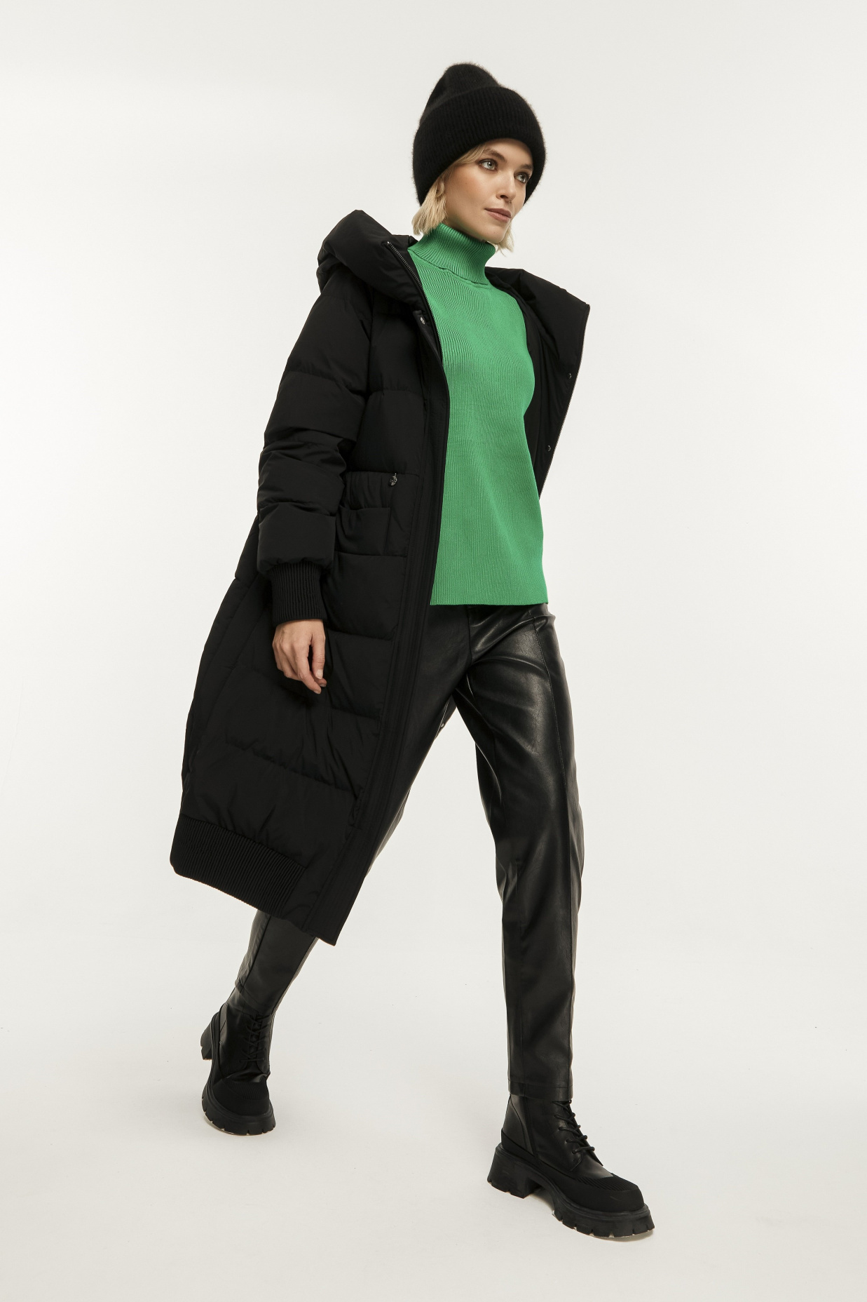 картинка 204.W23.001 пальто женское BLACK  от магазина Albana