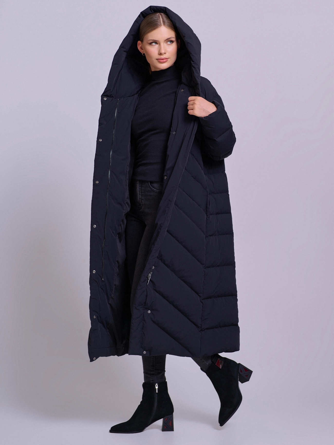 картинка 277.W23.001 пальто женское BLACK от магазина Albana