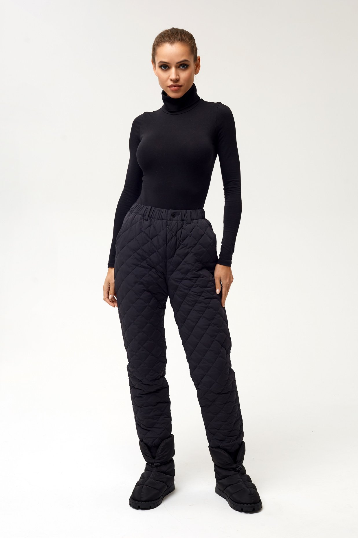 картинка 229.W22.001 брюки женские BLACK от магазина Albana