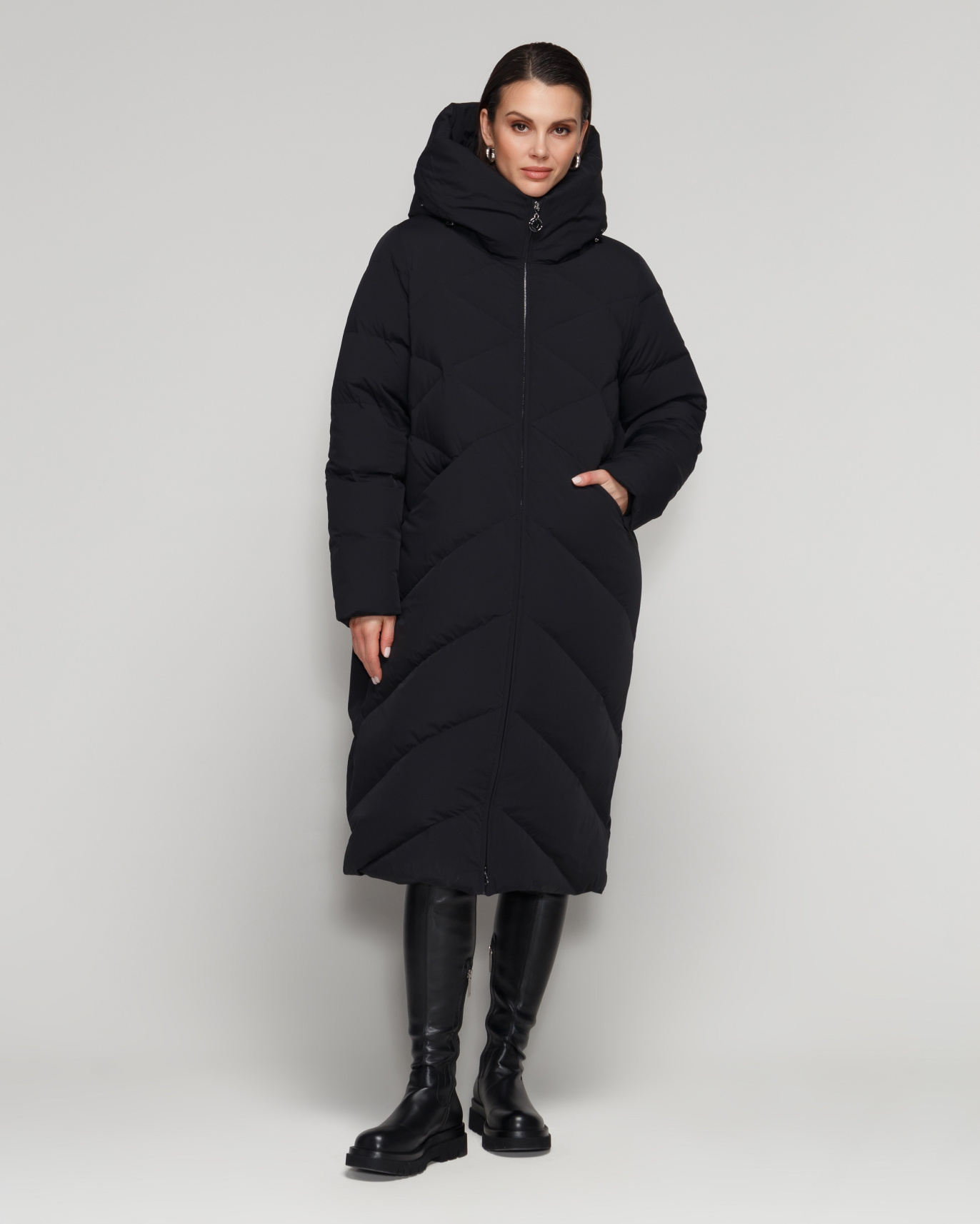 картинка 291.W23.001 пальто женское BLACK от магазина Albana